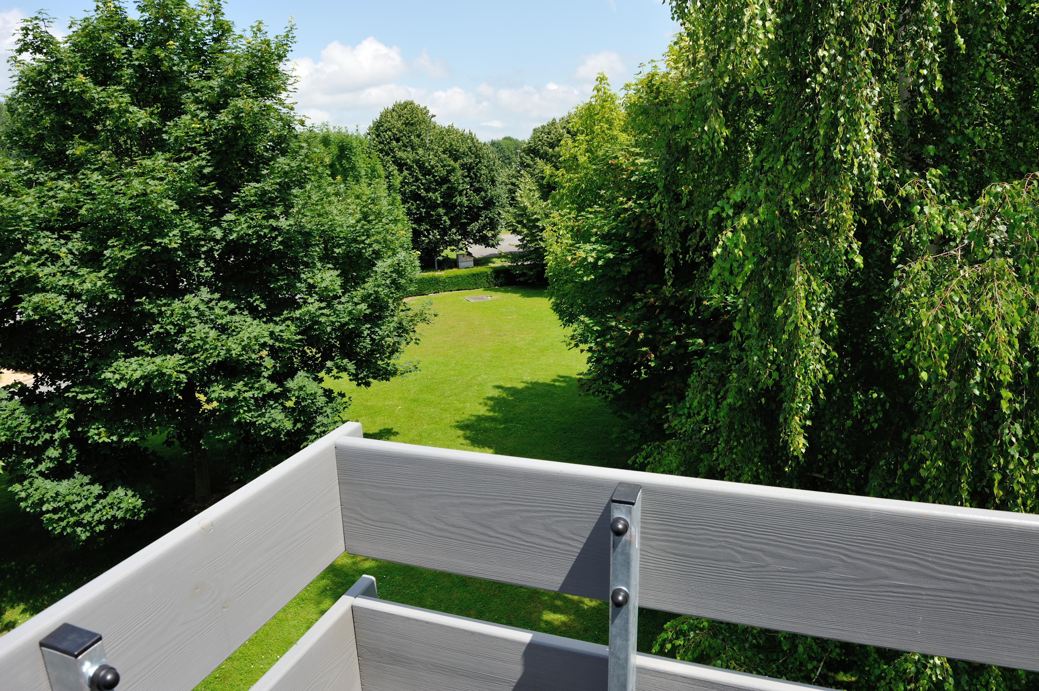 Campanile Reims Est - Taissy Hotel Exterior photo